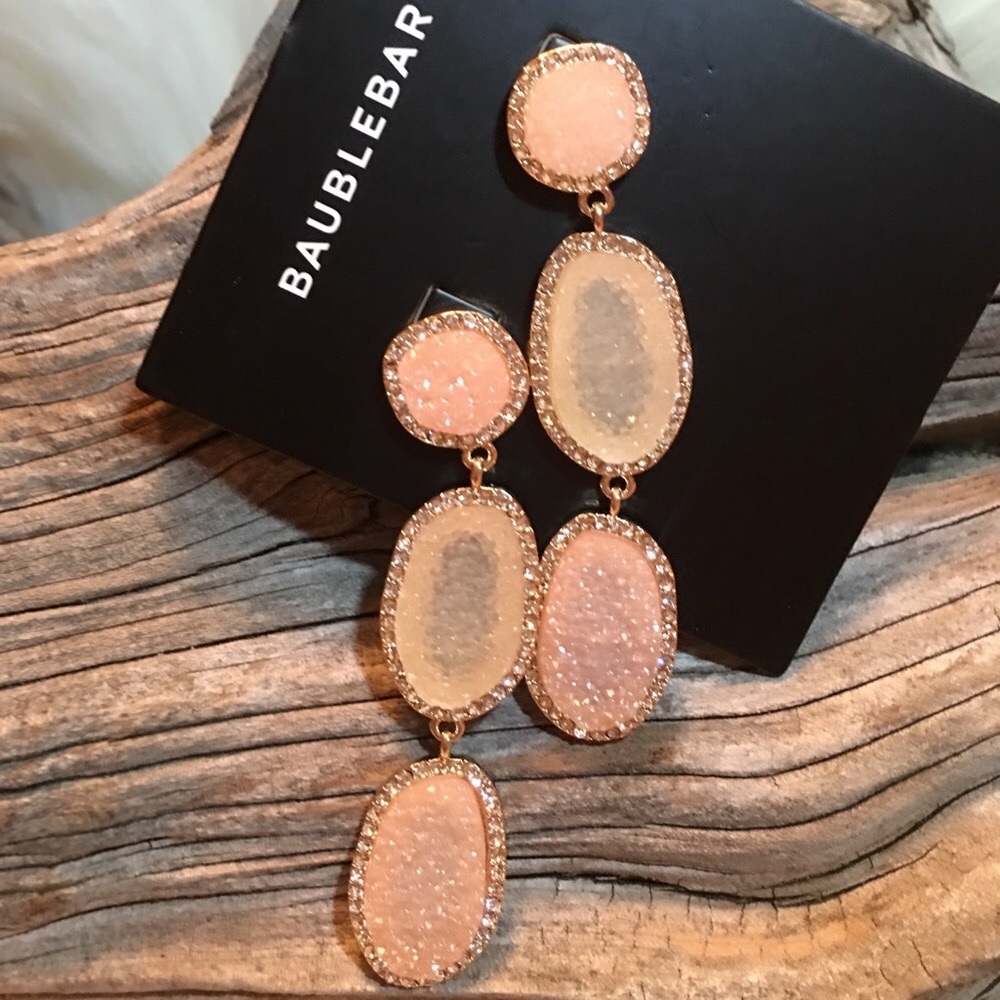 ❇️💕🍭BaubleBar® Druzy Crystal Dangle Earrings💕❇️🍭